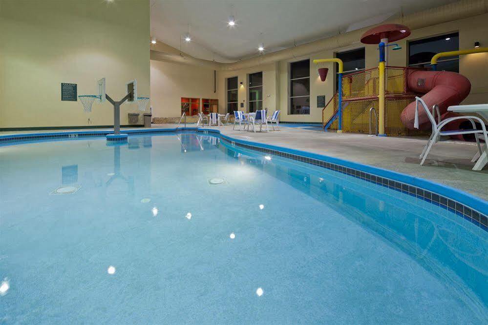 Country Inn & Suites By Radisson, Madison Southwest, Wi Fitchburg Eksteriør bilde